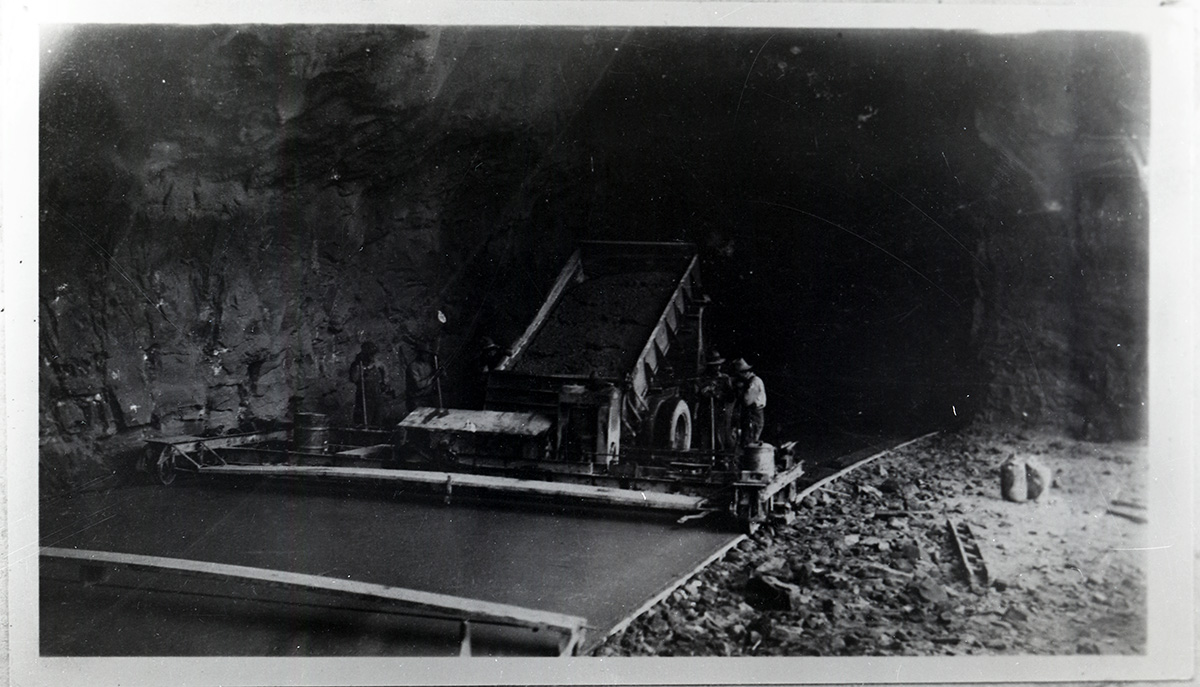 Paving Operations. Zion Mt Carmel Hwy.