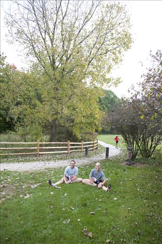 Fall Fun Run stretching