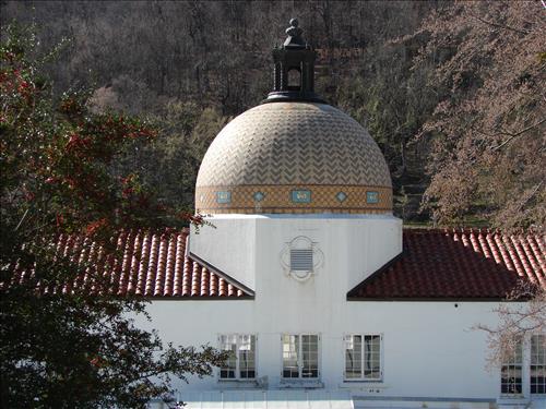 Paint the Quapaw Bathhouse at Hot Springs National Park in August 2009