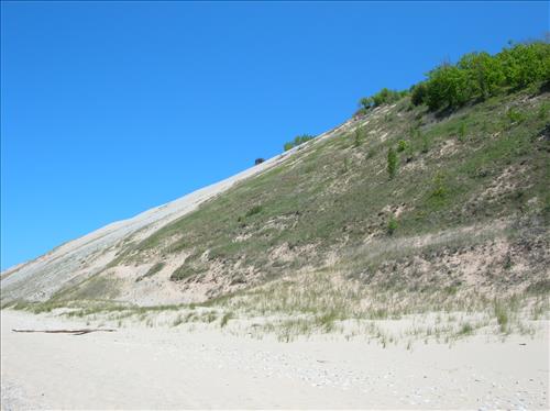 SLBE Pierce Stocking Scenic Drive - #9 Lake Michigan Overlook Platform from the Beach