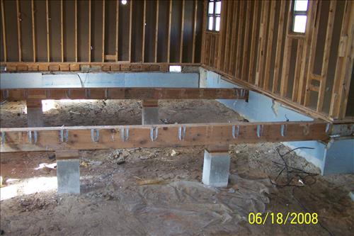 BADL - #135 Seasonal Apartment Building