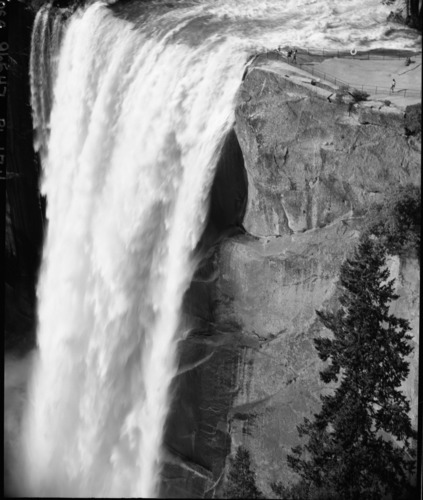 Vernal Fall - Clark's Point. Telephoto.