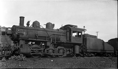 011/001.170--Chicago, Indianapolis & Louisville Railroad Locomotives