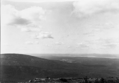 Panorama (6 sections) ; S.E to N.W. From Cadillac Mt ; Bar Harbor, Me ; Oct 3, 1932