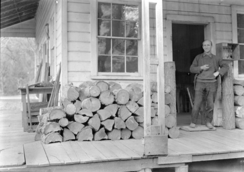 Old Kenny house with the "Birdman" [The "Birdman" was Bert Sonn].