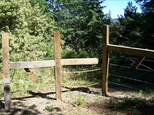 Coyote Peak Boundary Fence Before and After