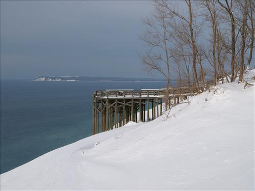 SLBE 5 Pierce Stocking Scenic Drive - Lake Michigan Overlook Winter