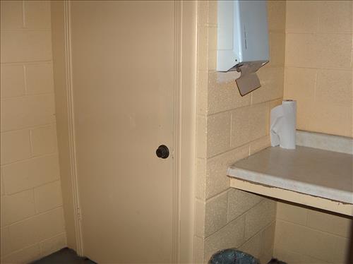 Comfort Station at Fort Donelson National Battlefield in October 2006