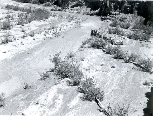 Post-Rock-Wire Jetties and Willow Spider Jetties Below Junction