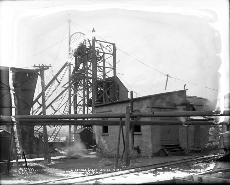 A0609-A0612--Nanticoke, PA--Bliss Shaft--Wreck Damage to Headframe [1907.12.02]