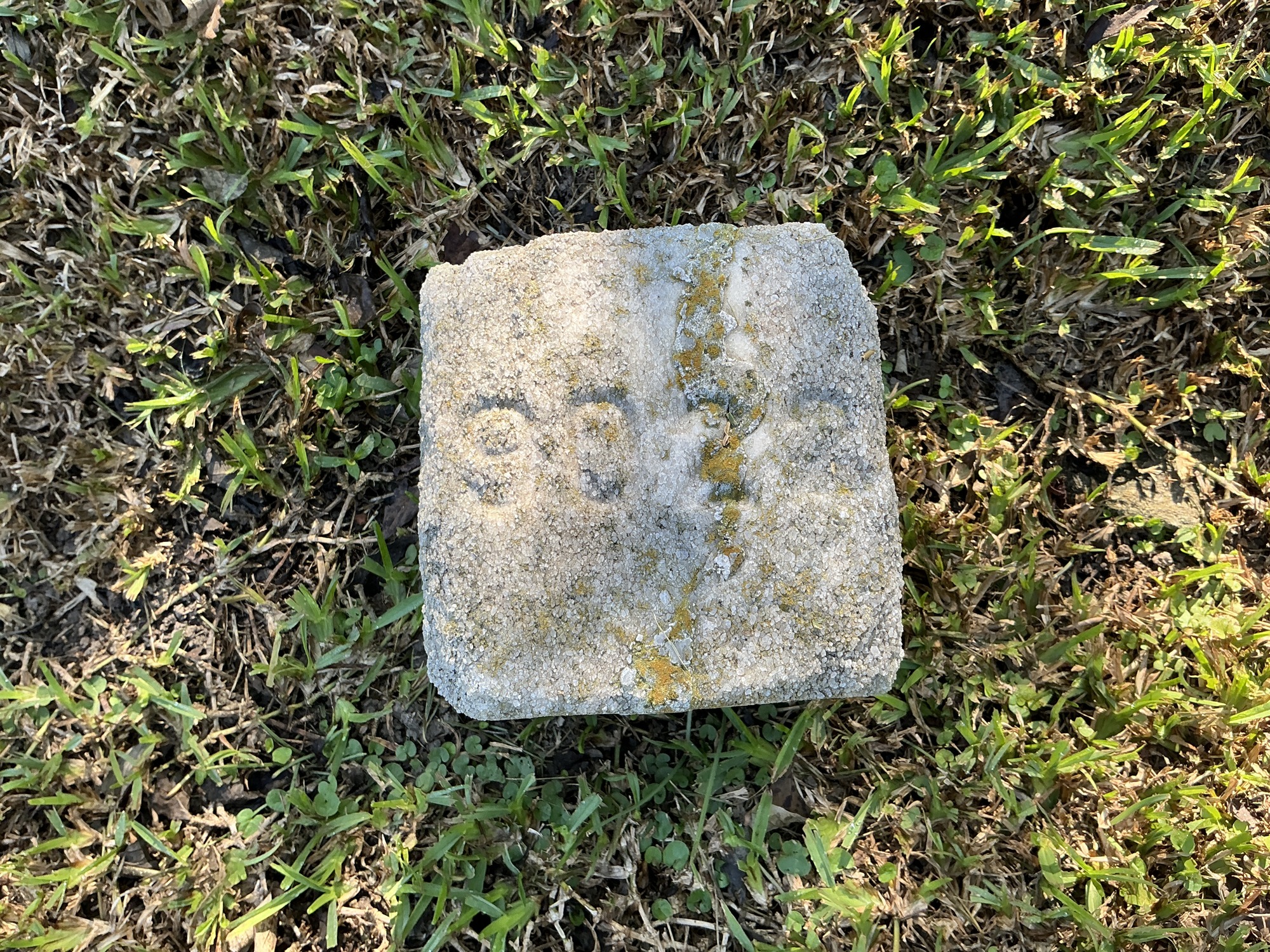 Top of flat marble marker