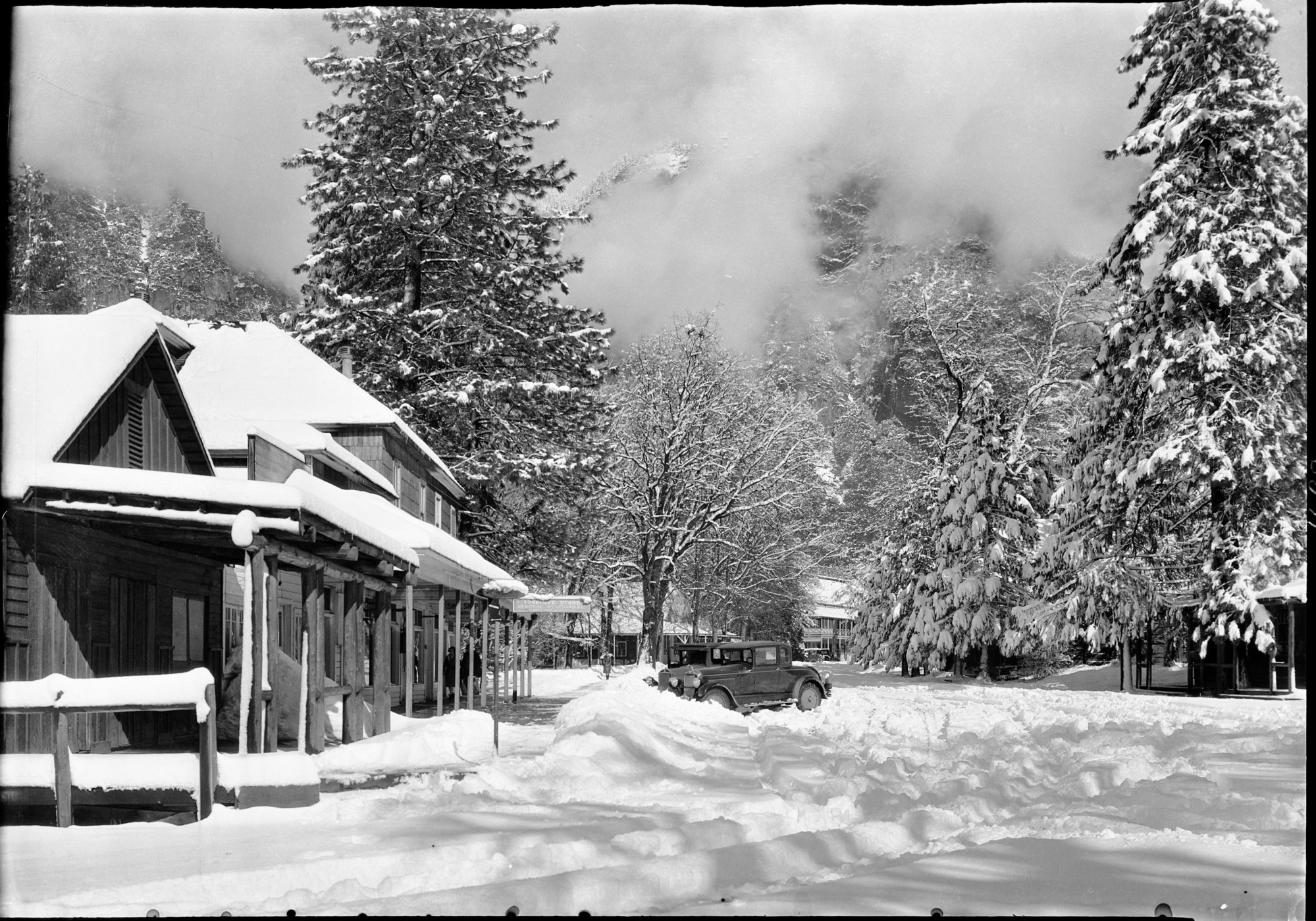 Old Yosemite Village 192813