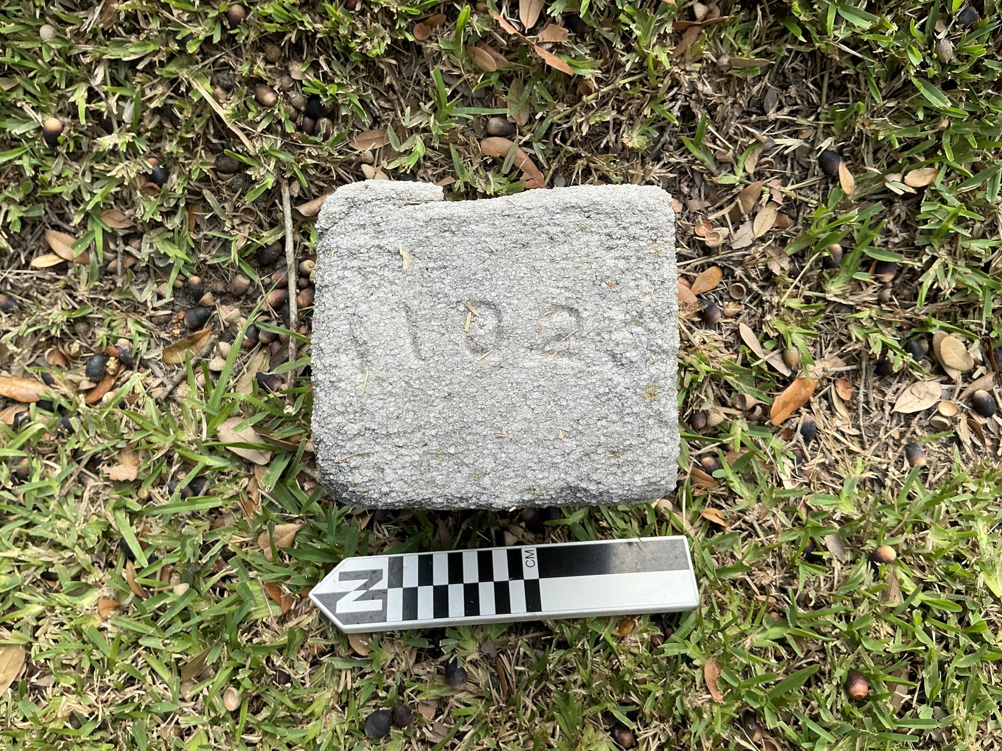 Extra image of flat marble marker