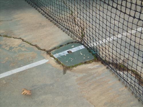 Problems with Montrose Park tennis courts - 02-27-09