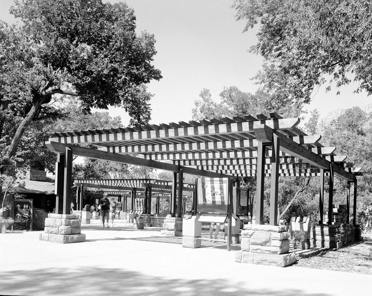 The 2000 visitor center after completion, part of the transportation project which included the shuttle buses, bus maintenance area, the new visitor center (Watchman campground, old a-loop), and new human history museum.