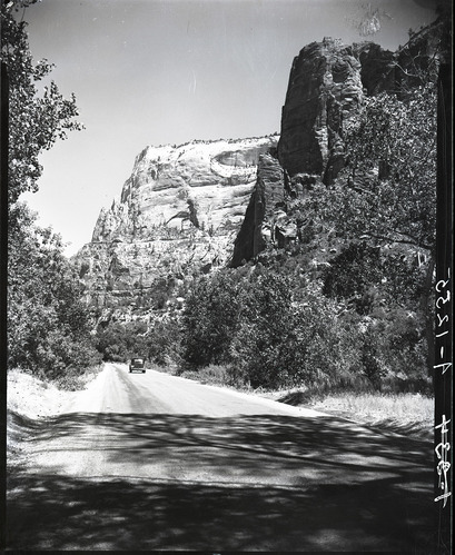 Zion Canyon scenic drive.