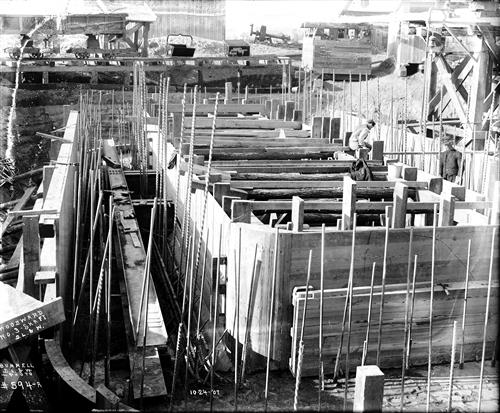 A0593-A0594--Edwardsville, PA--Woodward Mine--Sinking Shaft no. 3--Reinforcing Rods for Concrete Work [1907.10.21]