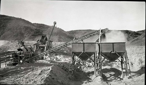 Gravel crushing operations at pit below Rockville.