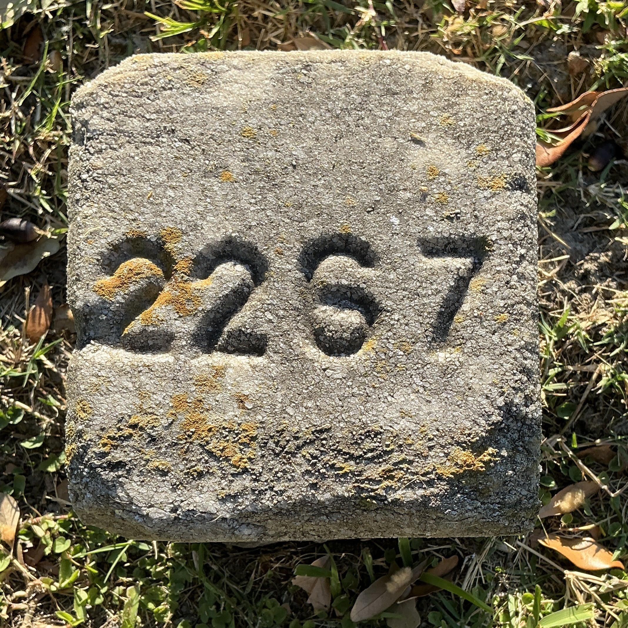 Top of flat marble marker