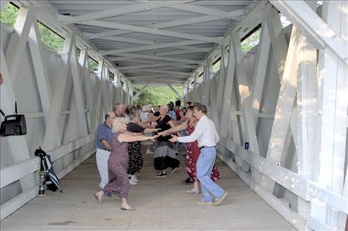 Everett Road Covered Bridge contra dancers 1