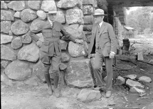 Yosemite Supt. Lewis and NPS Director Mather at new village.