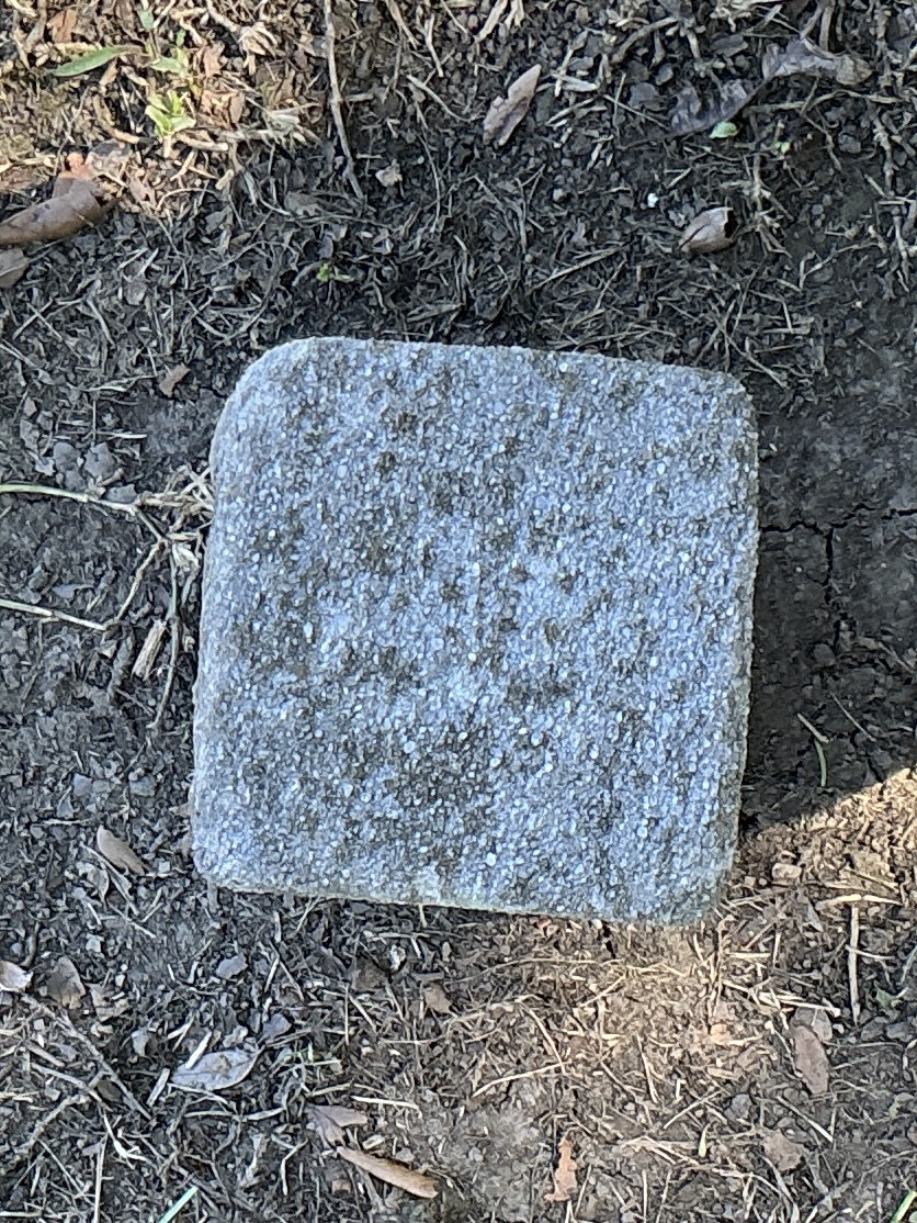 Top of flat marble marker