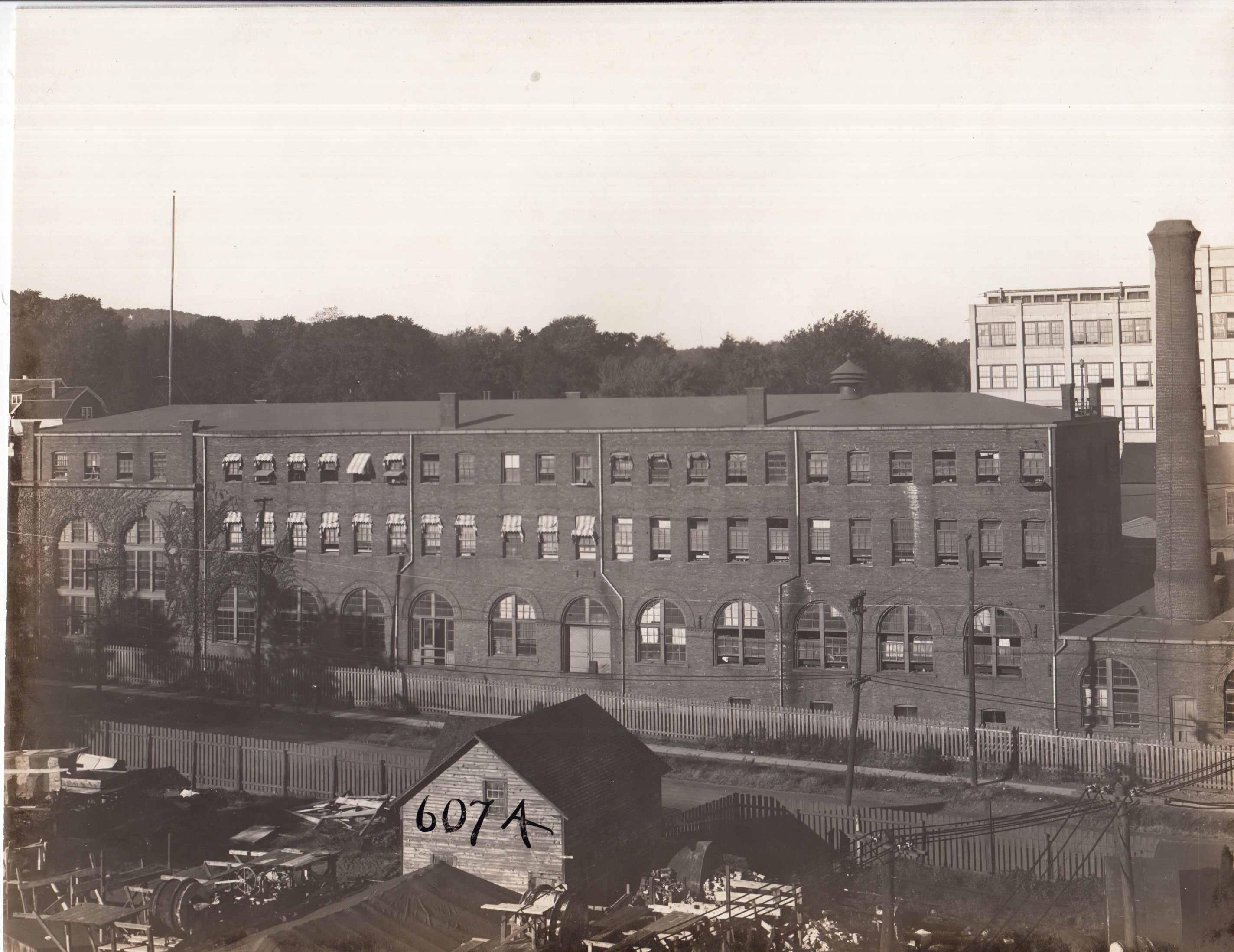 Building 5, viewed from Lakeside Avenue.