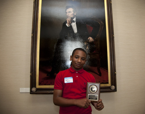 Volunteers ngreen formal