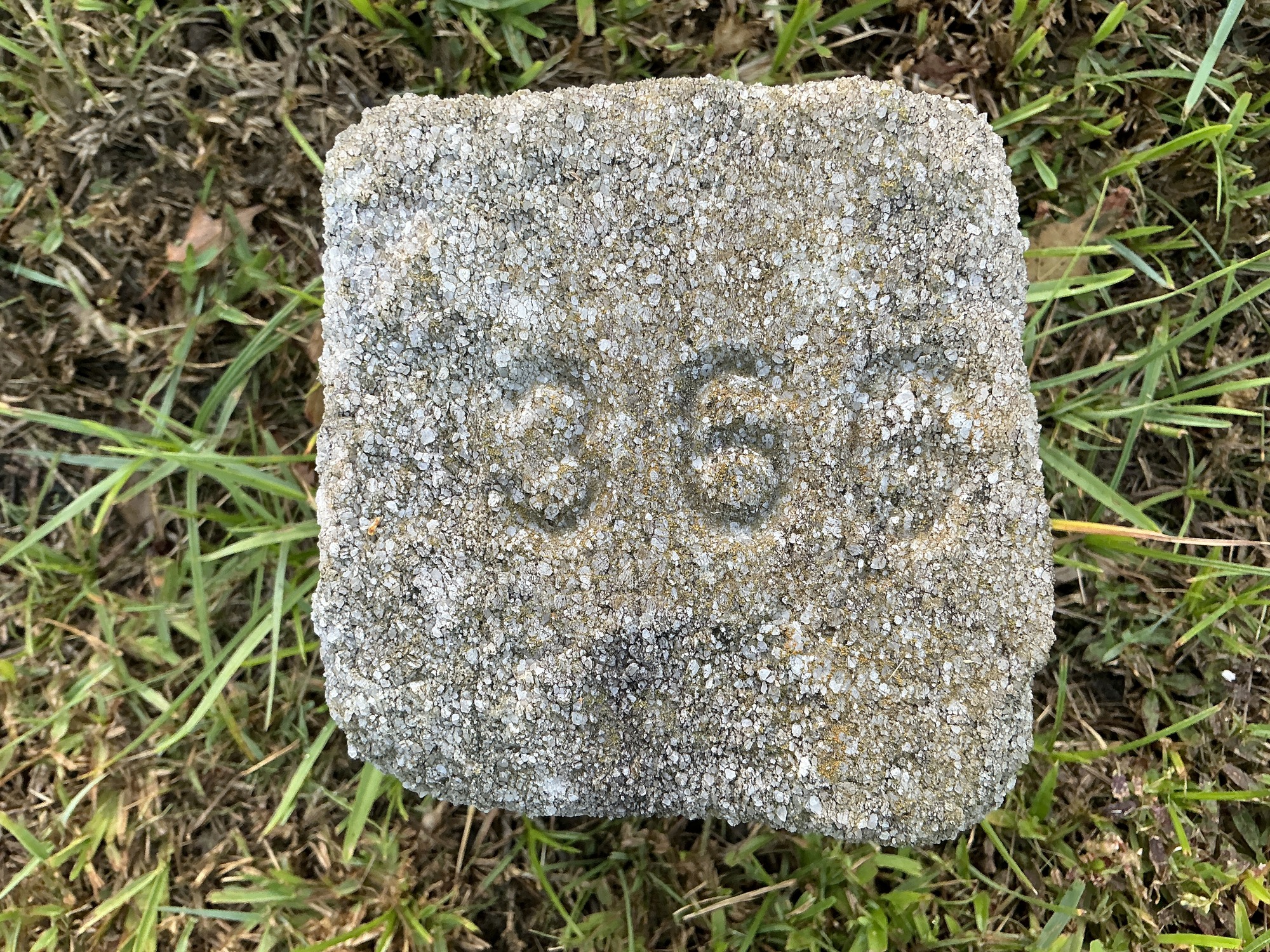 Top of flat marble marker