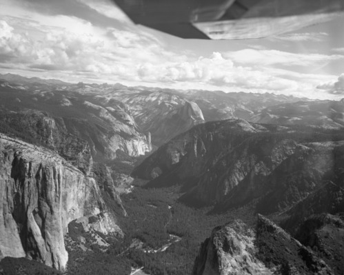 Aerial Photograph of flight over Park.