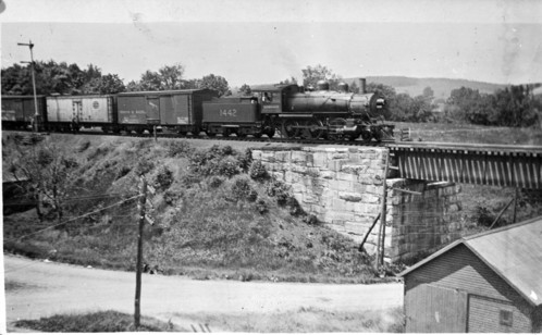 Boston & Maine no. 1442 [2-6-0]