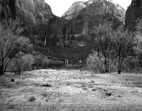 Four waterfalls in Heaps Canyon below Emerald Pools.
