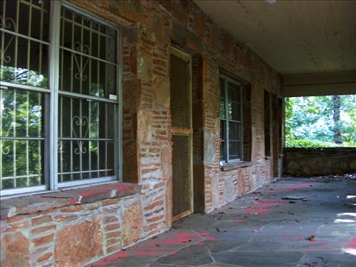 Collins-Yardum House at Chattahoochee River National Recreation Area in August 2006