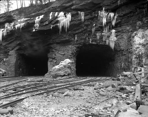 A0310-A0314--Main Line Scranton Division--Nay Aug Tunnel [1906.01.02]