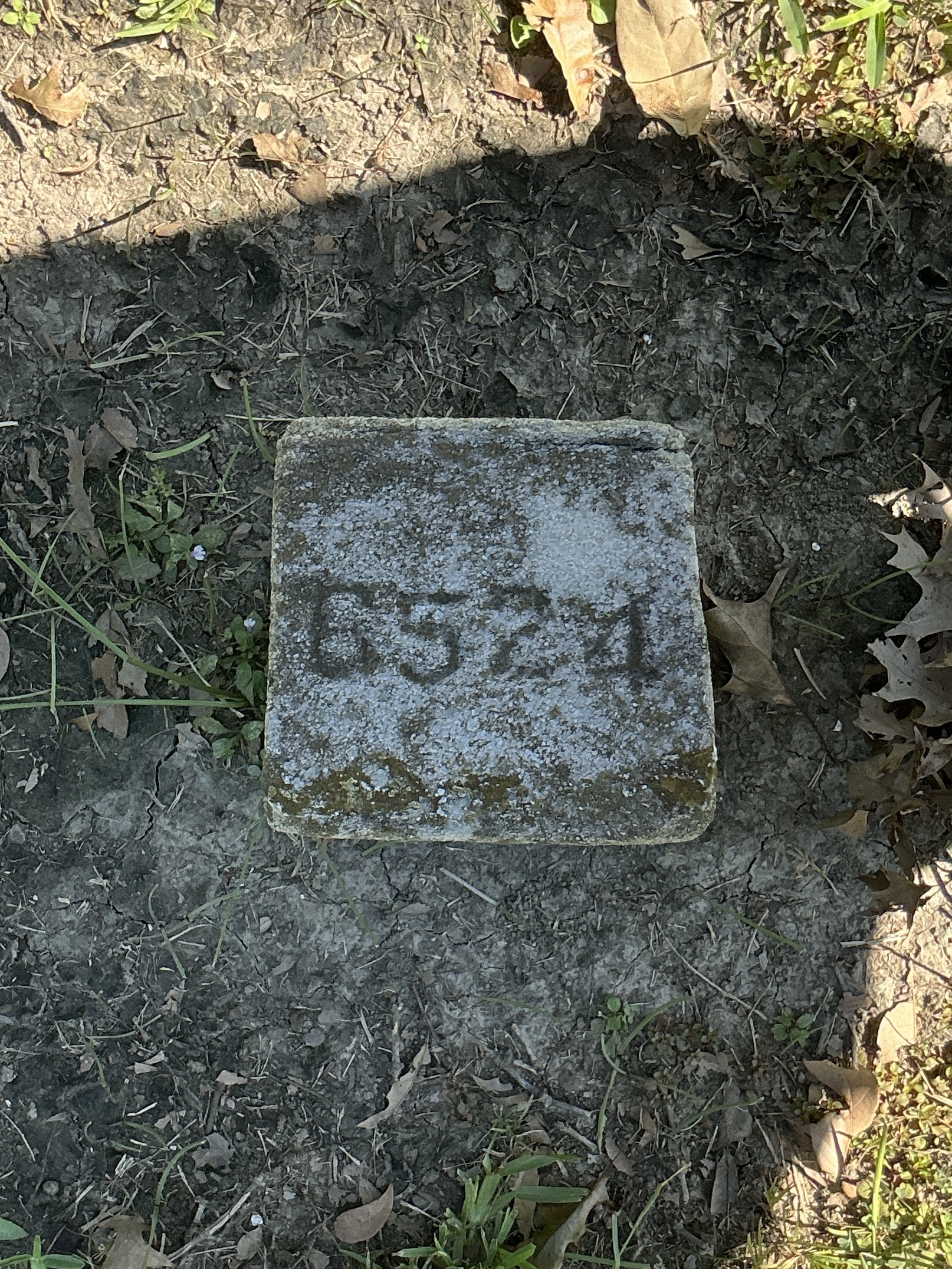 Top of flat marble marker