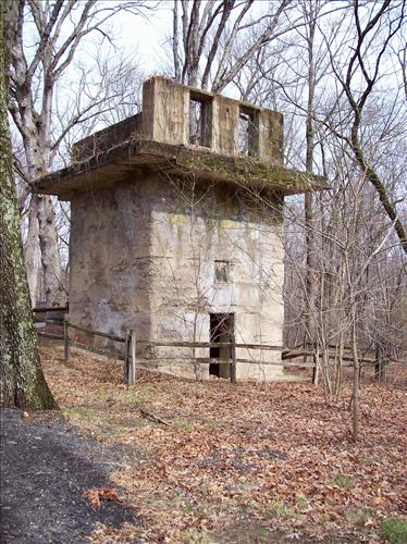FOWA-Battery Emory Fire Control Tower at Fort Washington Park, March 27, 2009