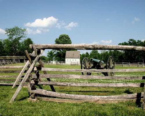 Watt House from different angles at Richmond National Battlefield Park, May 2004