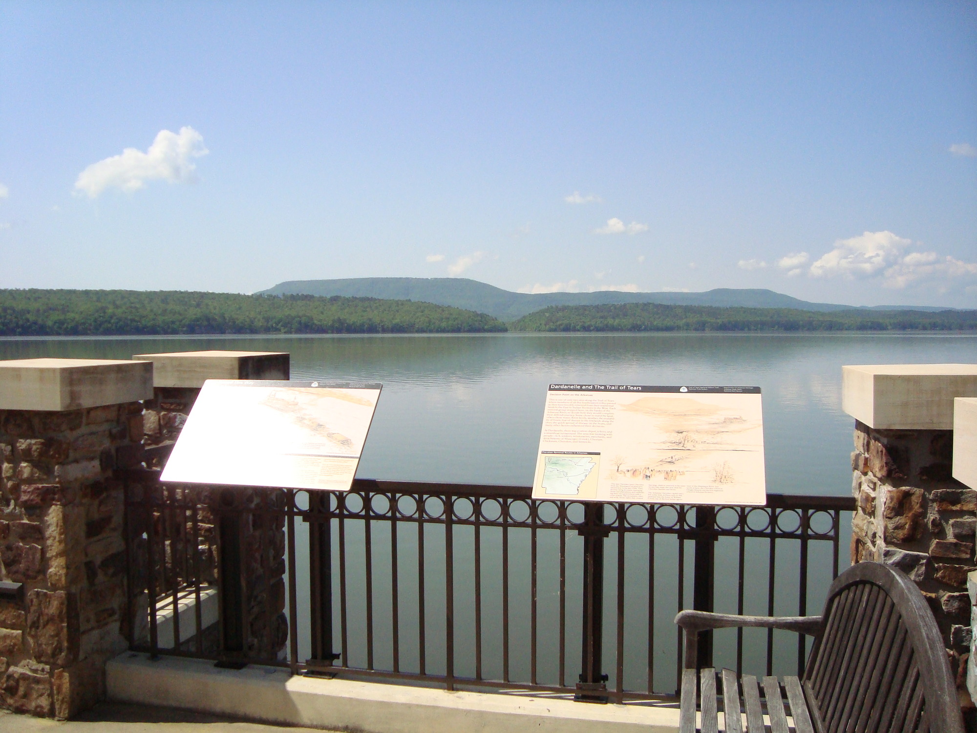 A park bench and waysides with a view at Lake Dardanelle State Park in Russellville, Arkansas