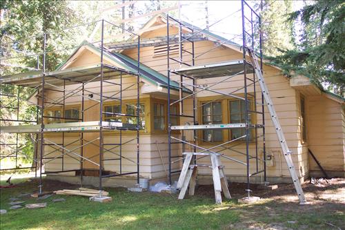ARRA - Rehabilitate three historic quarters in Glacier NP