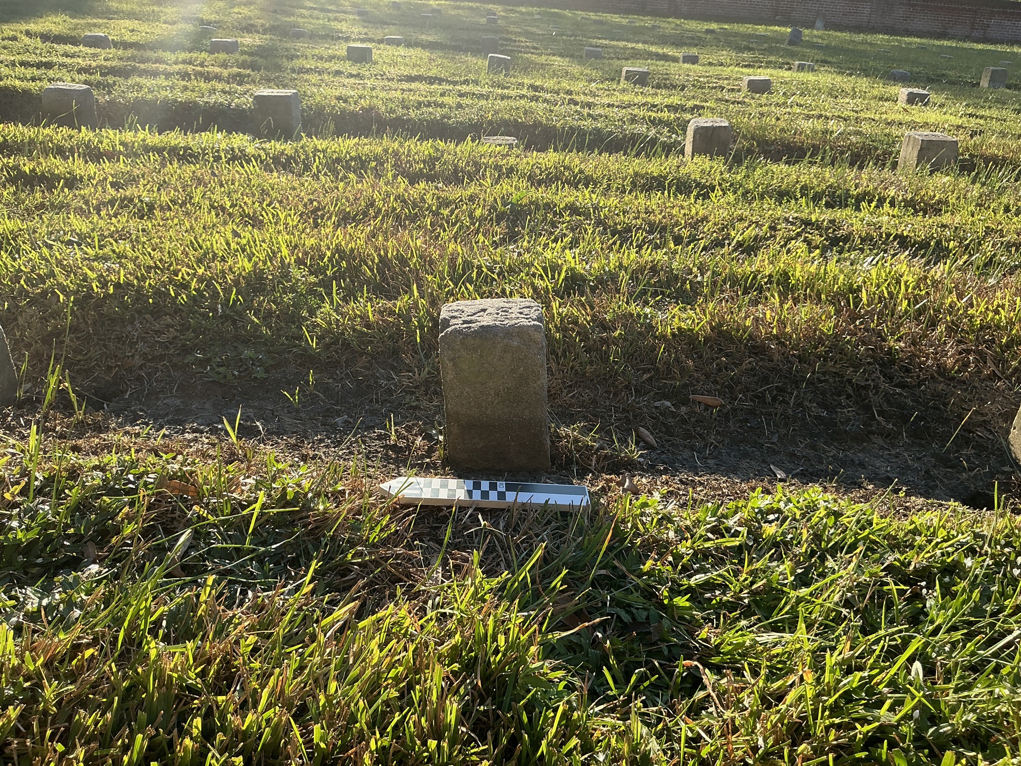 Extra image of flat marble marker