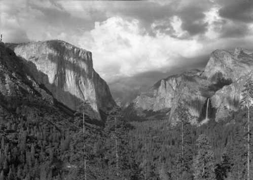 Yosemite Valley from Wawona Tunnel.