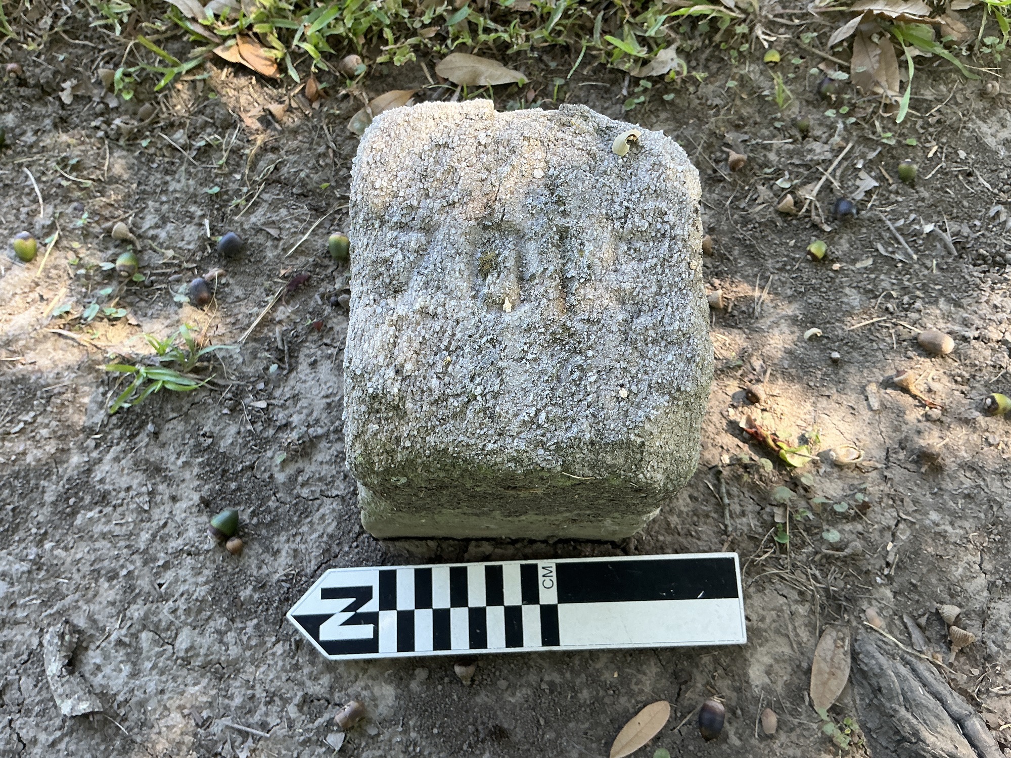 Extra image of flat marble marker