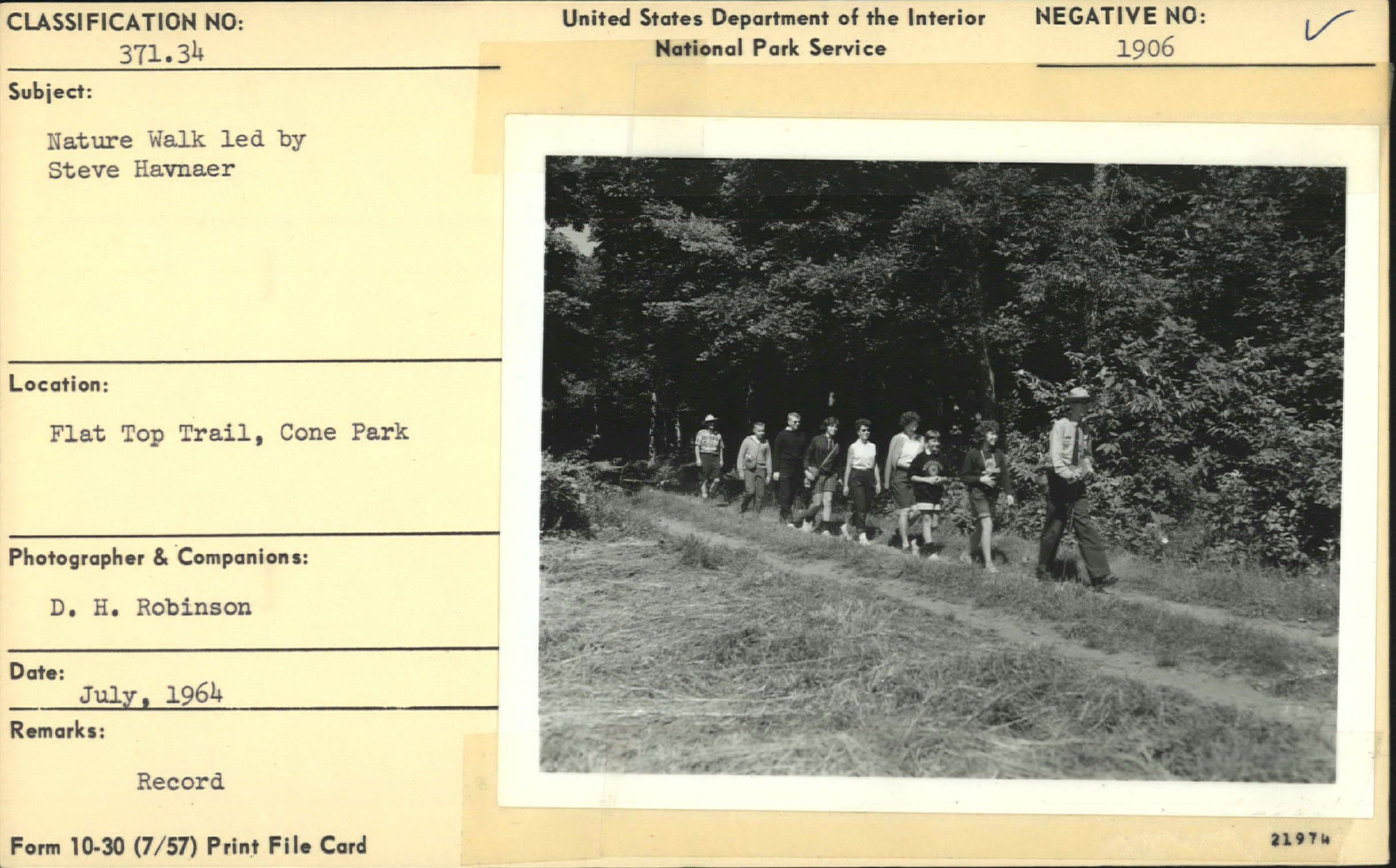 Nature walk on Flat Top Trail lead by Ranger Steve Havnaer