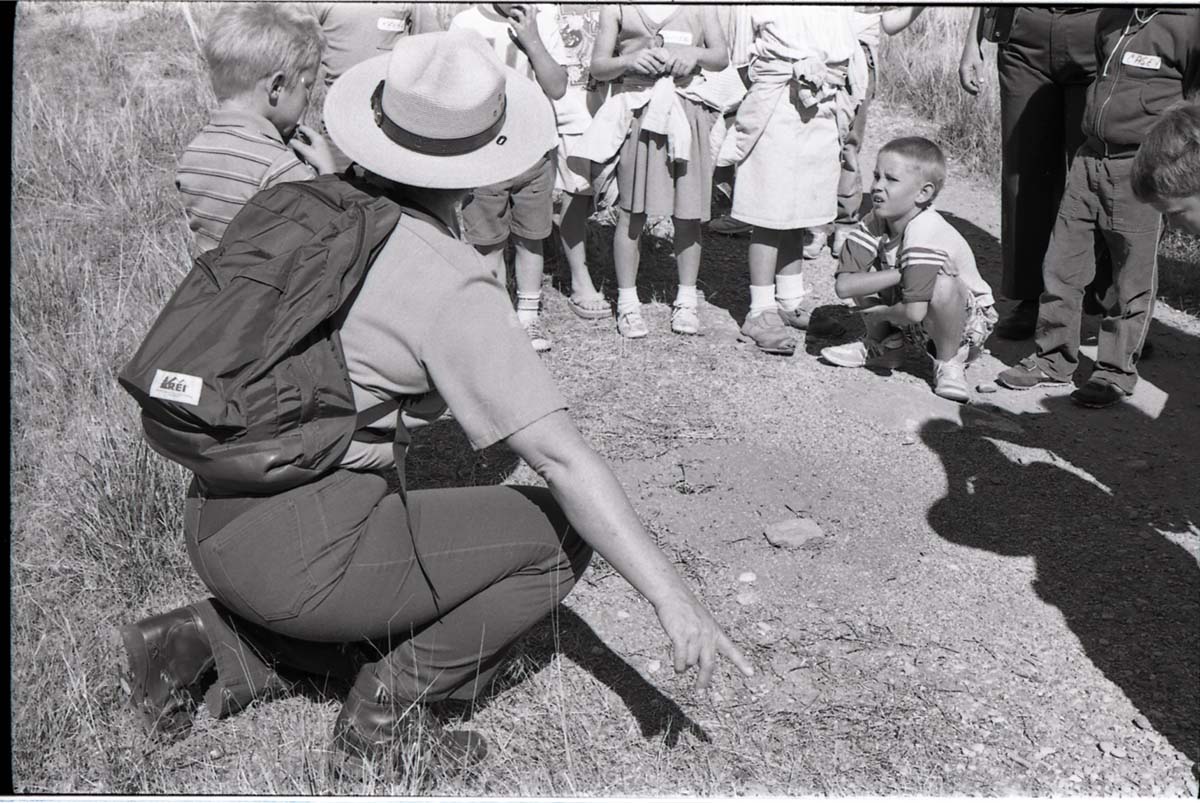 BW Photos of Junior Ranger Activities in Zion.