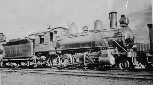 Cincinnati, New Orleans & Texas Pacific no. 669 [2-8-0]