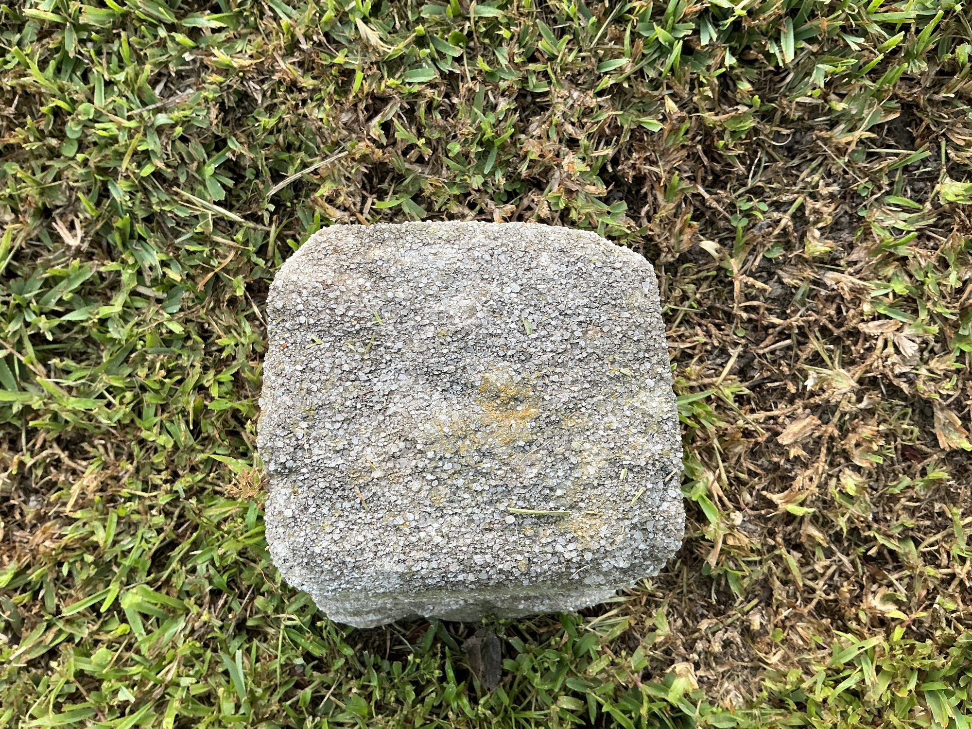 Top of flat marble marker