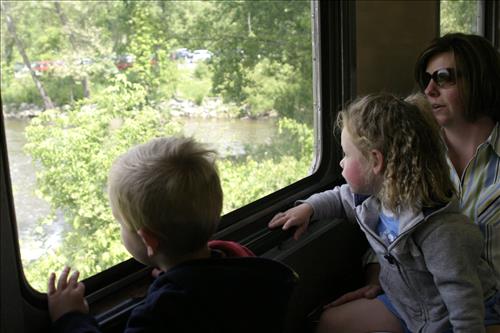 Cuyahoga Valley Scenic Railroad, Families on Train