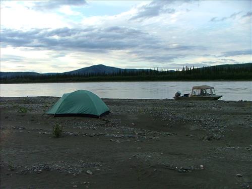 7 Yukon-Charley Rivers National Preserve, Peregrine Falcon Survey July 2006