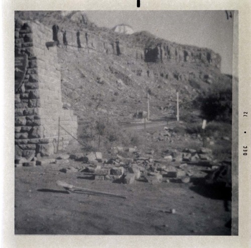 Fence construction at the South Entrance.