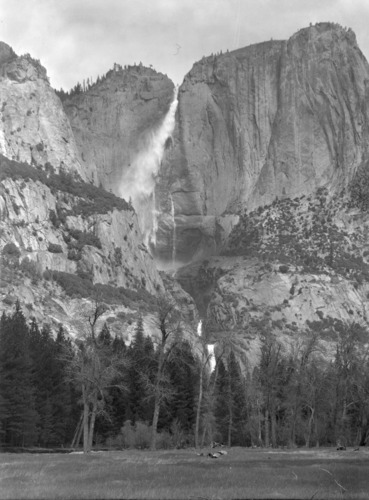 Yosemite Falls near Swinging Bridge.